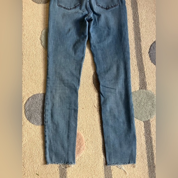 J Crew Mercantile Jeans - Women's Size 26 - Light Wash - Raw hem - Picture 7 of 16